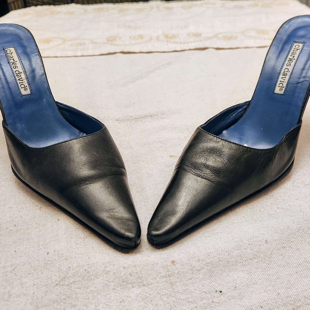 Charles David Black Leather Mules - Picture 3 of 6